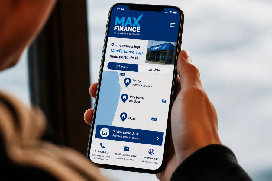 Mapa das lojas da MaxFinance Top apresentado num smartphone